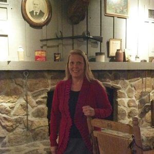 Meet your Posher, Lisa